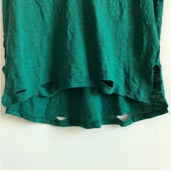 We The Free /Free People Distressed V-Neck Tee - Picture 4 of 7